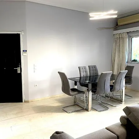 Spacious In * Athens