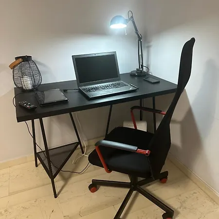 Spacious In Apartment Athens